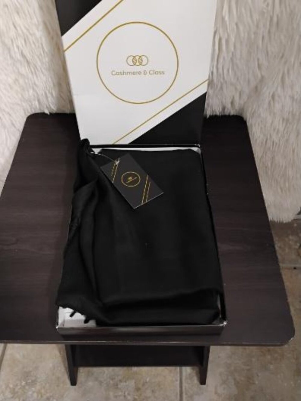 Cashmere & Class Black Cashmere Wrap NIB